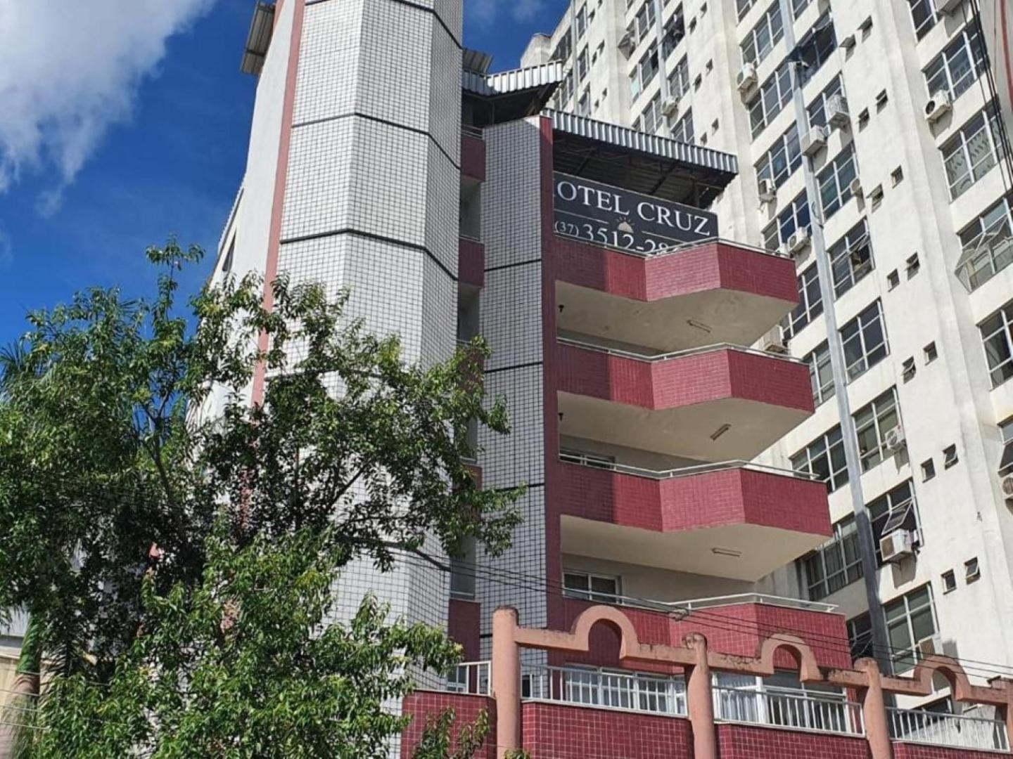 Cruz Hotel Divinópolis Zewnętrze zdjęcie